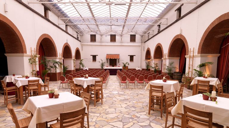 Overzicht op het atrium van feestlocatie Archeon in Alphen aan den Rijn.