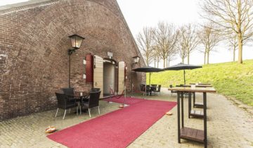 Entree puur achter de markt feestlocatie in Geertruidenberg.